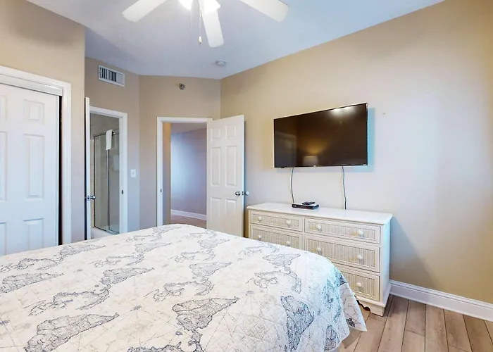 Beachfront Corner Penthouse With Amazing View Balcony & Shared Pools Hot Tubs *