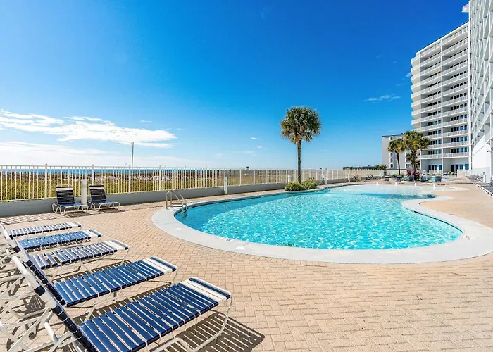 Beachfront Corner Penthouse With Amazing View Balcony & Shared Pools Hot Tubs